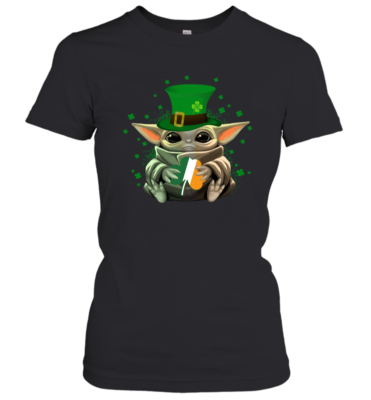 Baby Yoda Hug St Patrick's Day Women's T-Shirt - nikotee Baby Yoda Hug St Patrick's Day Women's T-Shirt - nikotee