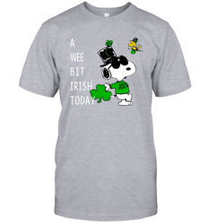Snoopy A Wee Bit Irish Today Men's T-Shirt - nikotee