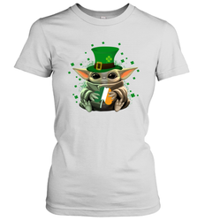 Baby Yoda Hug St Patrick's Day Women's T-Shirt - nikotee
